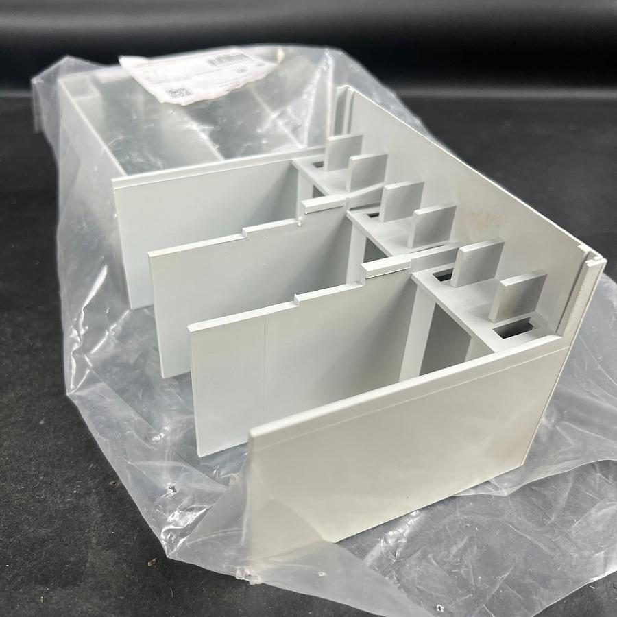 Used ALLEN BRADLEY 100-ETS370L TERMINAL SHROUDS ($50 OBO)