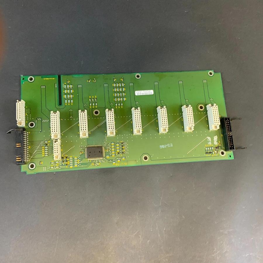 Used ALLEN BRADLEY X1746-A7 PC BOARD ($20 OBO)