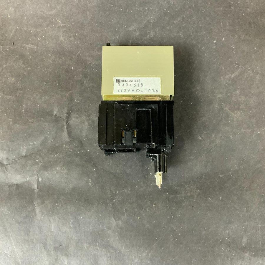 Used HENGSTLER 0-404-618 COUNTER ($20 OBO)