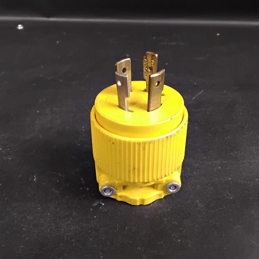 Used P&S L1420-P TWIST LOCK ($10 OBO)