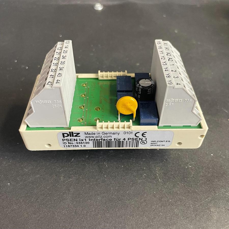 Used PILZ 535120 PSEN IX1 INTERFACE MODULE SAFETY CONTROL INDUSTRIAL AUTOMATION PARTS