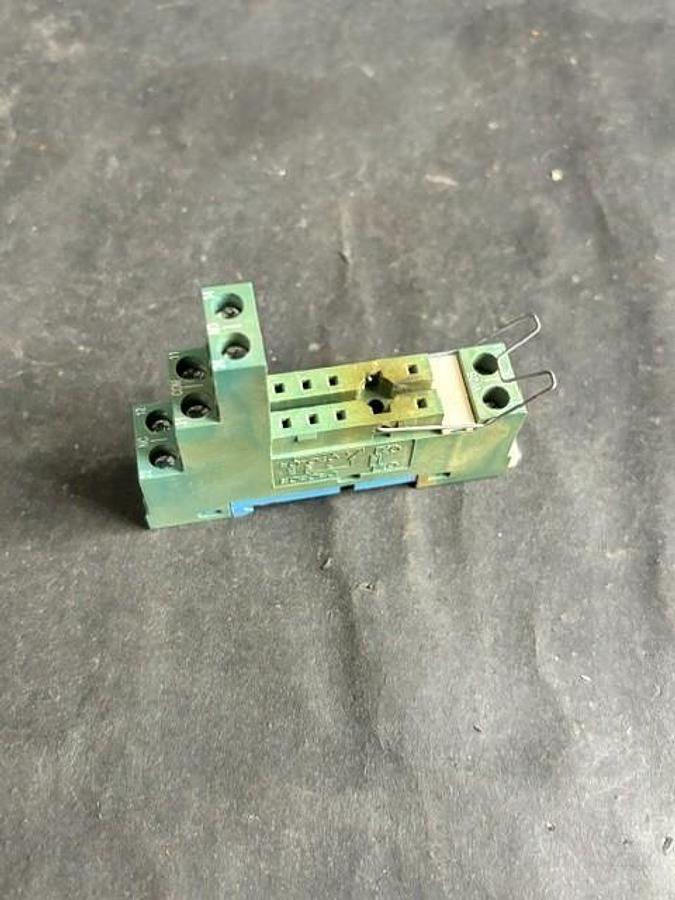 Used FINDER 95.75 RELAY SOCKET