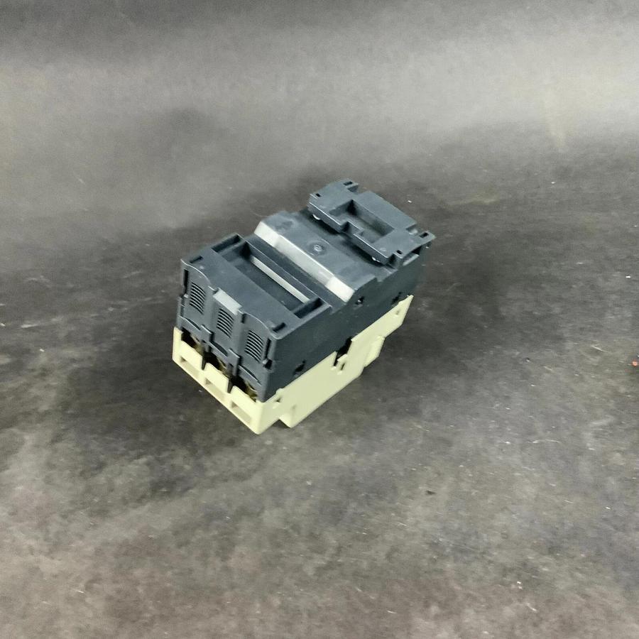 Used TELEMECANIQUE GV2-M10 CIRCUIT BREAKER ($10 OBO)