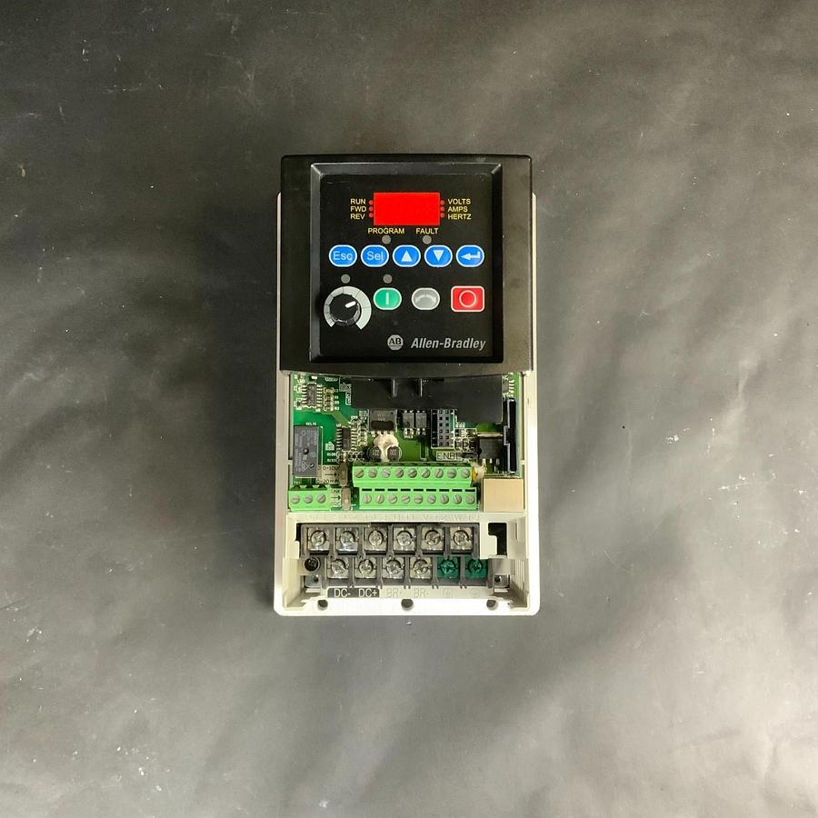 Used ALLEN BRADLEY 22B-D1P4H204 AC DRIVE ($85 OBO)