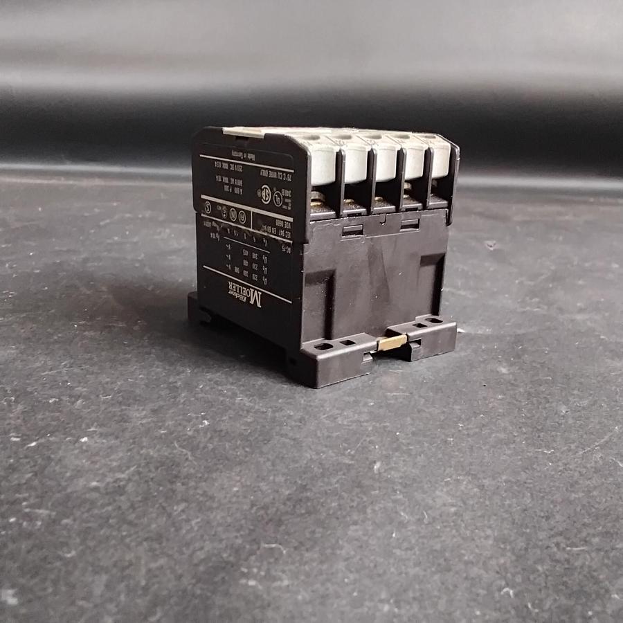 Used KLOCKNER MOELLER DIL ER-22 CONTACTOR RELAY ($12 OBO)