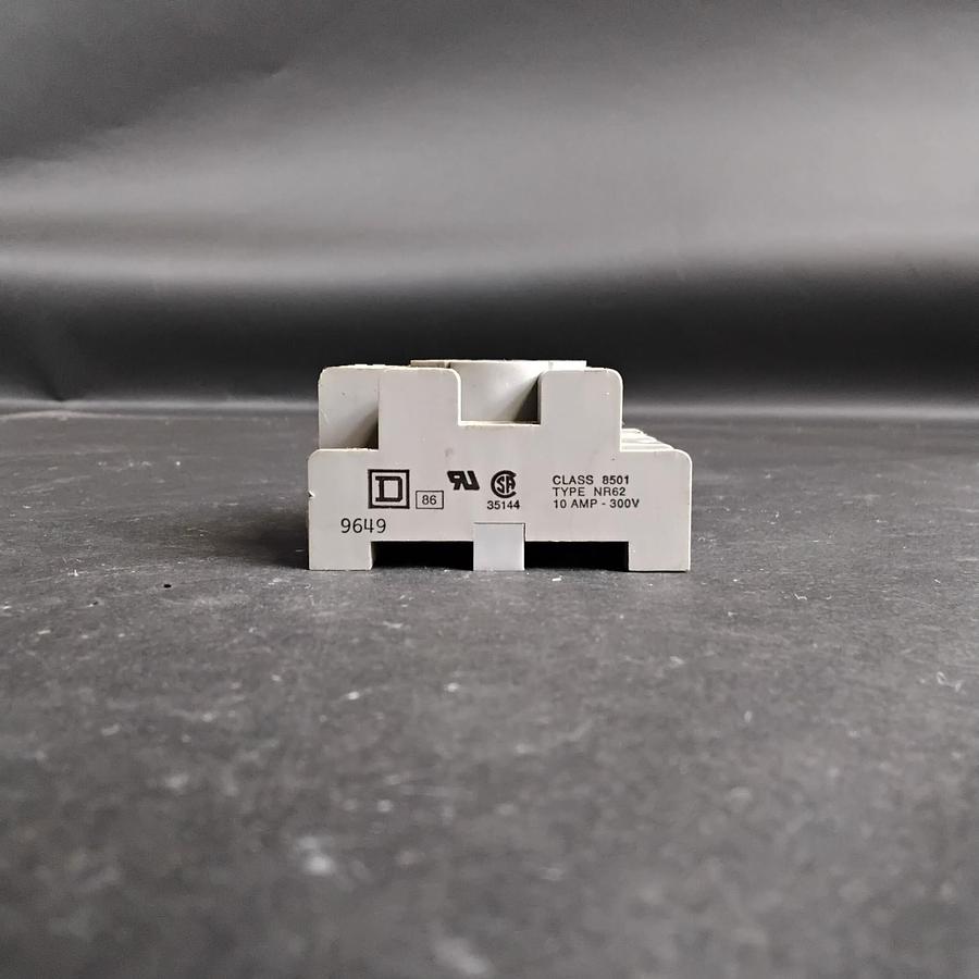 Used SQUARE D 8501-NR62 RELAY SOCKET ($10 OBO)