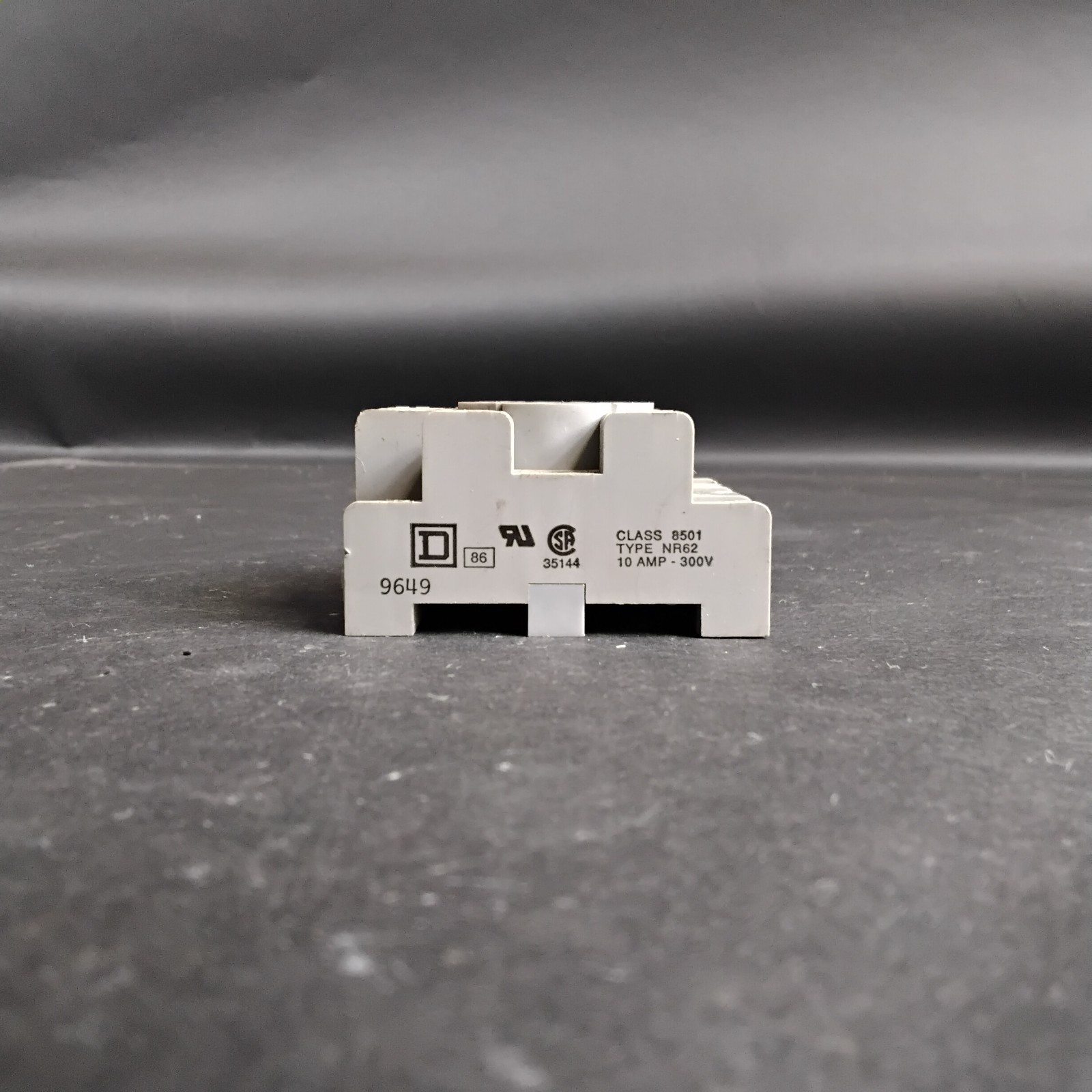 Used SQUARE D 8501-NR62 RELAY SOCKET ($10 OBO)
