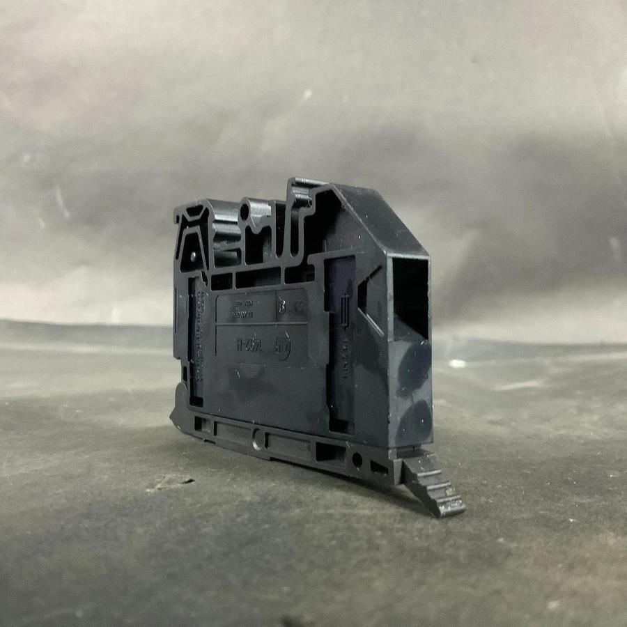 Used ALLEN BRADLEY 1492-H TERMINAL BLOCK ($2 OBO)