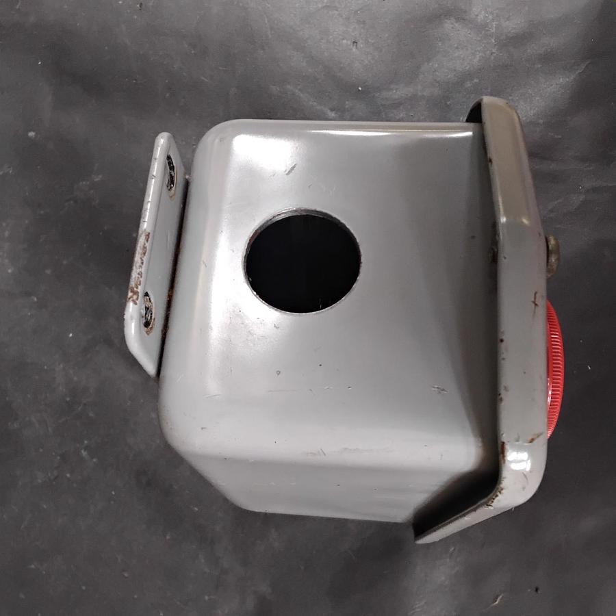 Used HOFFMAN A-403DSC ENCLOSURE W/ ALLEN-BRADLY PUSHBUTTON ($40 OBO)