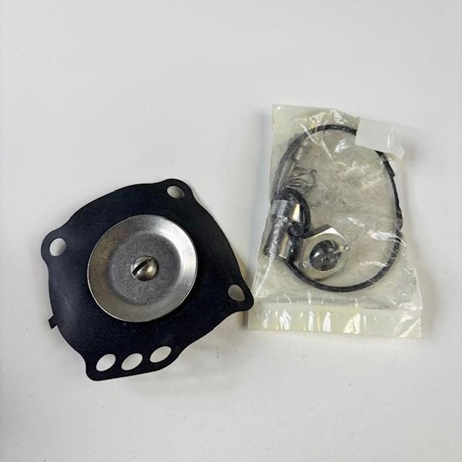 Used PARKER 7K828 SKINNER VALVE REPAIR KIT