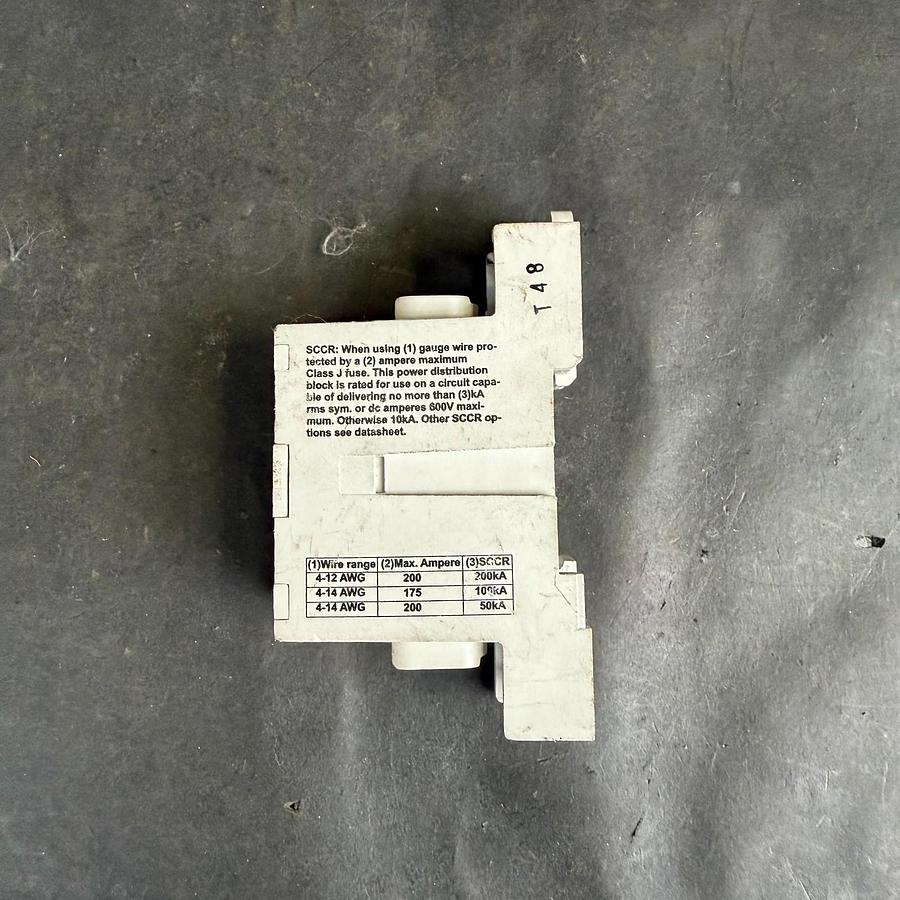 Used EDISON EPDB104 DISTRIBUTION BLOCK