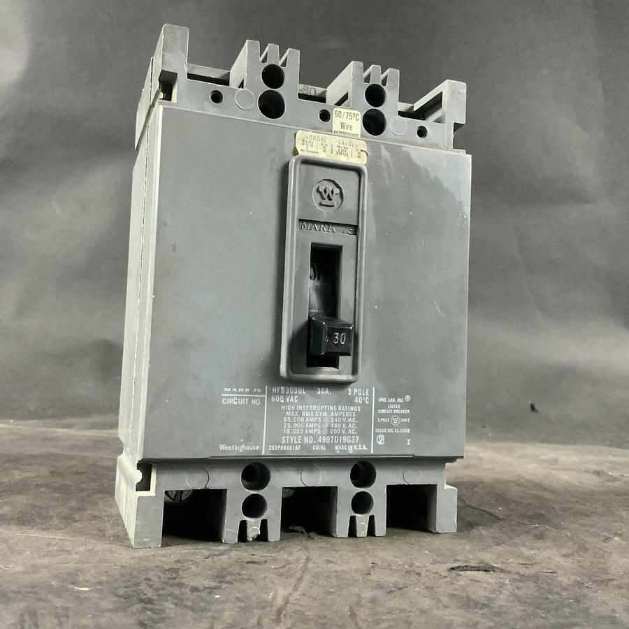 Used WESTINGHOUSE HFB3030L CIRCUIT BREAKER ($45 OBO)