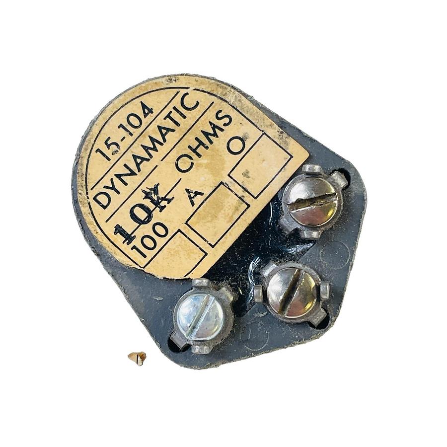 Used DYNAMATIC 15-104 POTENTIOMETER 10K OHMS PANEL MOUNT SCREW TERMINALS RHEOSTAT