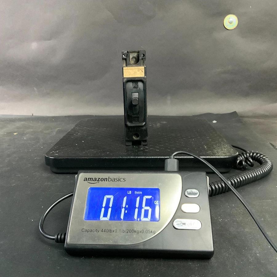 Used SIEMENS EE1-B030 CIRCUIT BREAKER ($25 OBO)