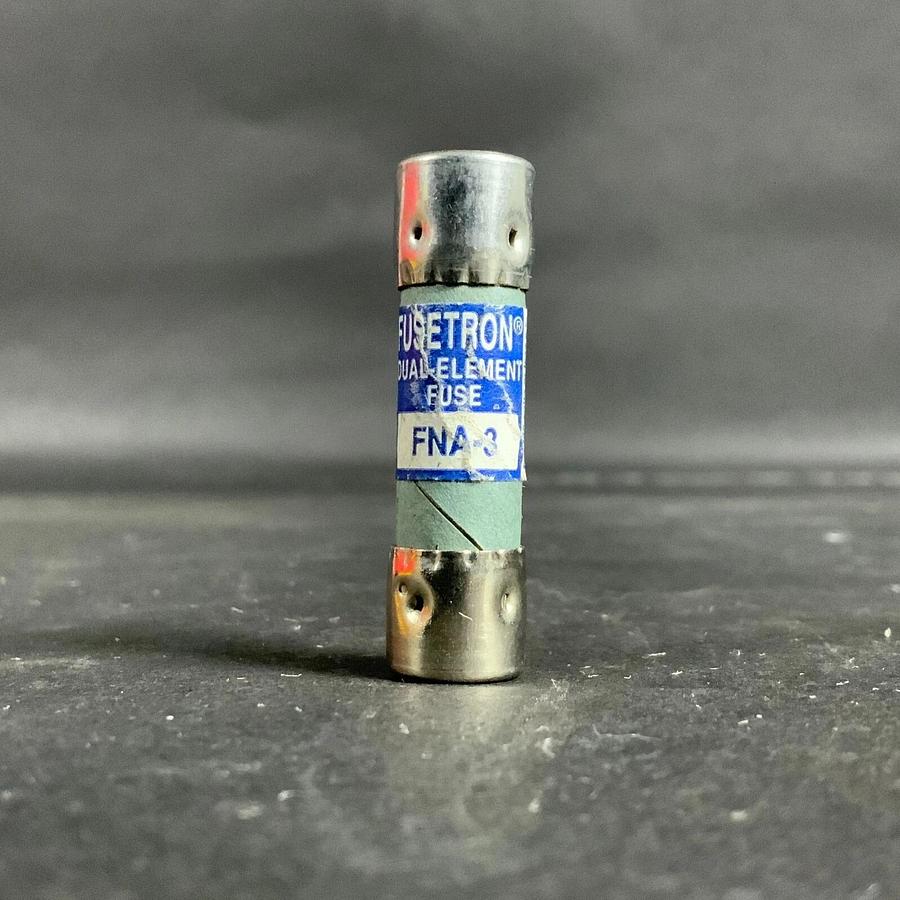 Used BUSSMANN FUSETRON FNA-3 FUSE - SET OF 8 ($32 OBO)