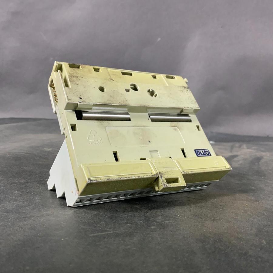 Used ALLEN BRADLEY 1794-TB3 SER A FLEX TERMINAL BASE ($35 OBO)