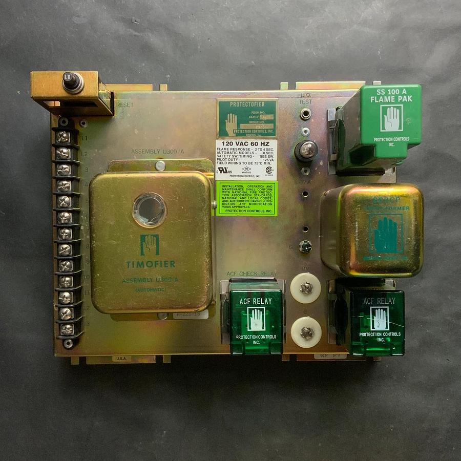 Used PROTECTION CONTROLS 6642VA COMBUSTION SAFEGUARD FLAME MONITOR ($250 OBO)