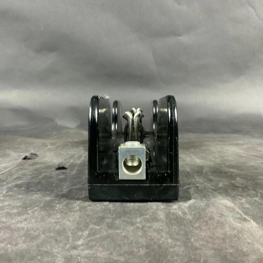 FERRAZ SHAWMUT 61006 FUSE BLOCK ($13 OBO)
