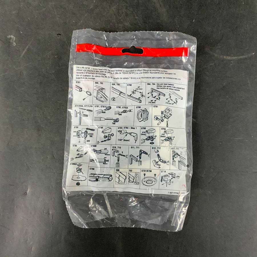 WIREMOLD 718WH EXTERNAL ELBOW ($8 OBO)