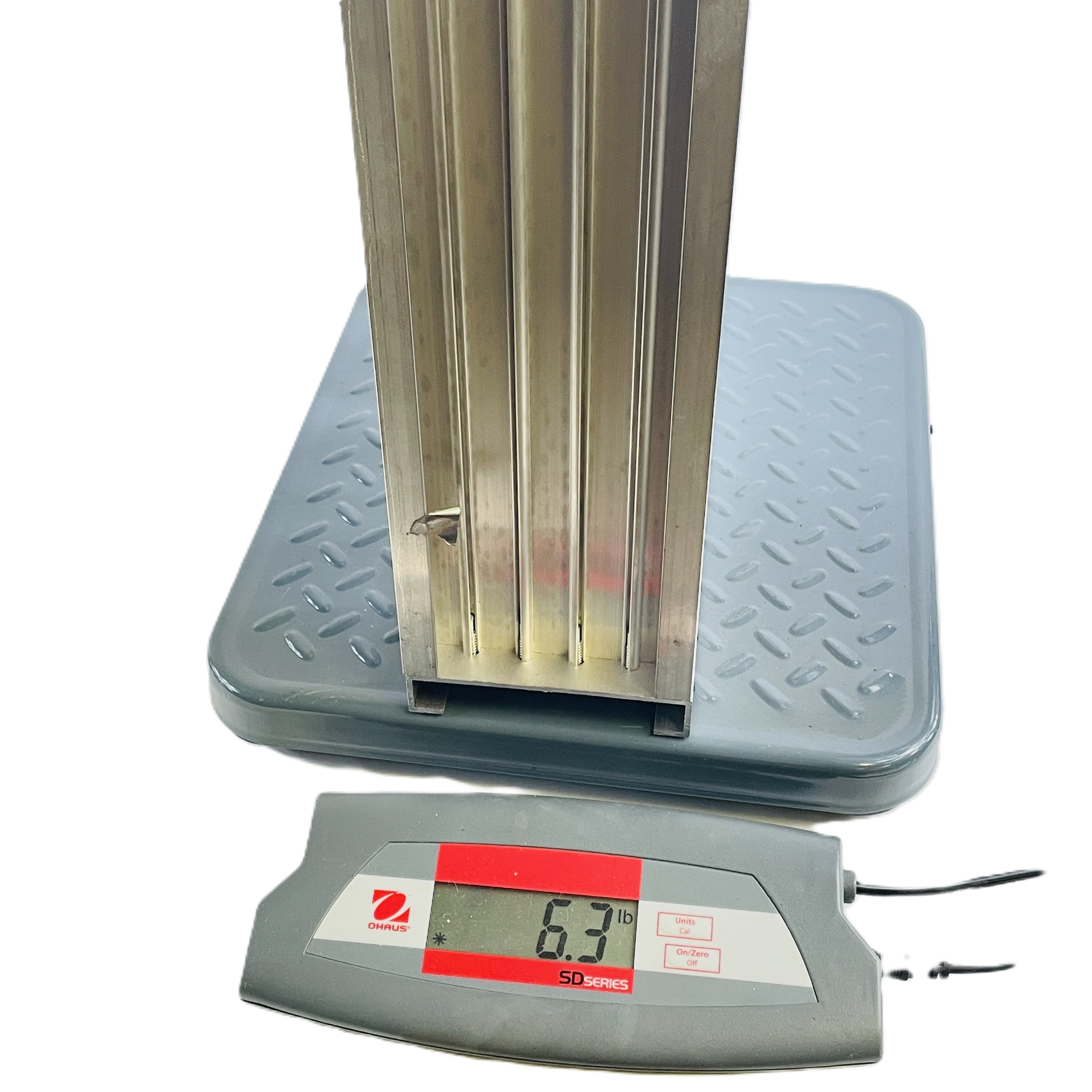 Refurbished EWC CONTROLS ULTRAZONE 18X12ND RECTANGULAR MOTORIZED ZONE DAMPER 18" X 12" 24V