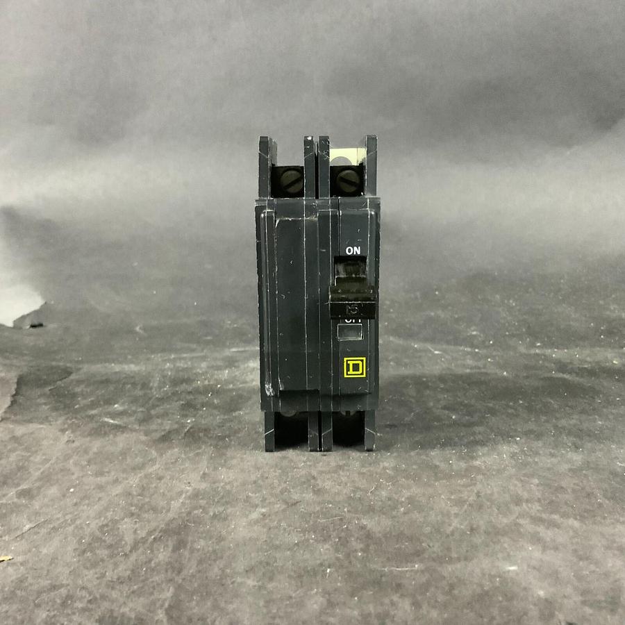 Used SQUARE D QOU215 CIRCUIT BREAKER ($12 OBO)