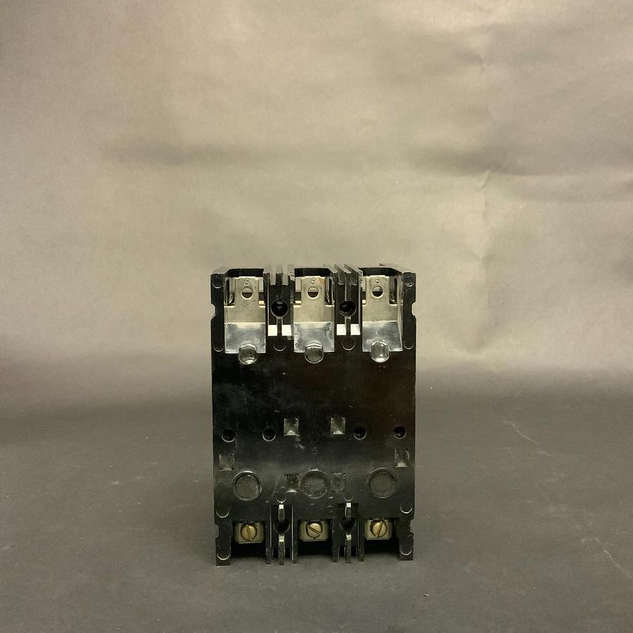Used WESTINGHOUSE EHB3030 CIRCUIT BREAKER ($20 OBO)