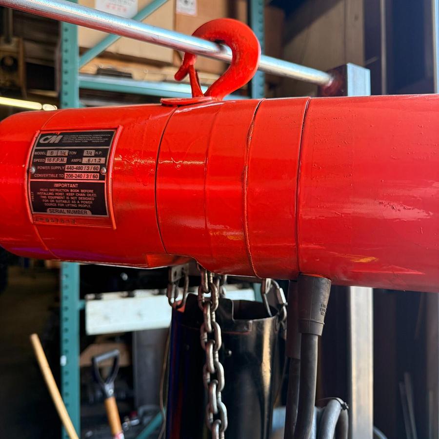 Used CM LODESTAR MODEL B - 1/4 TON CHAIN HOIST -460V-3-60 POWER 16 F.P.M. ($1350 OBO)