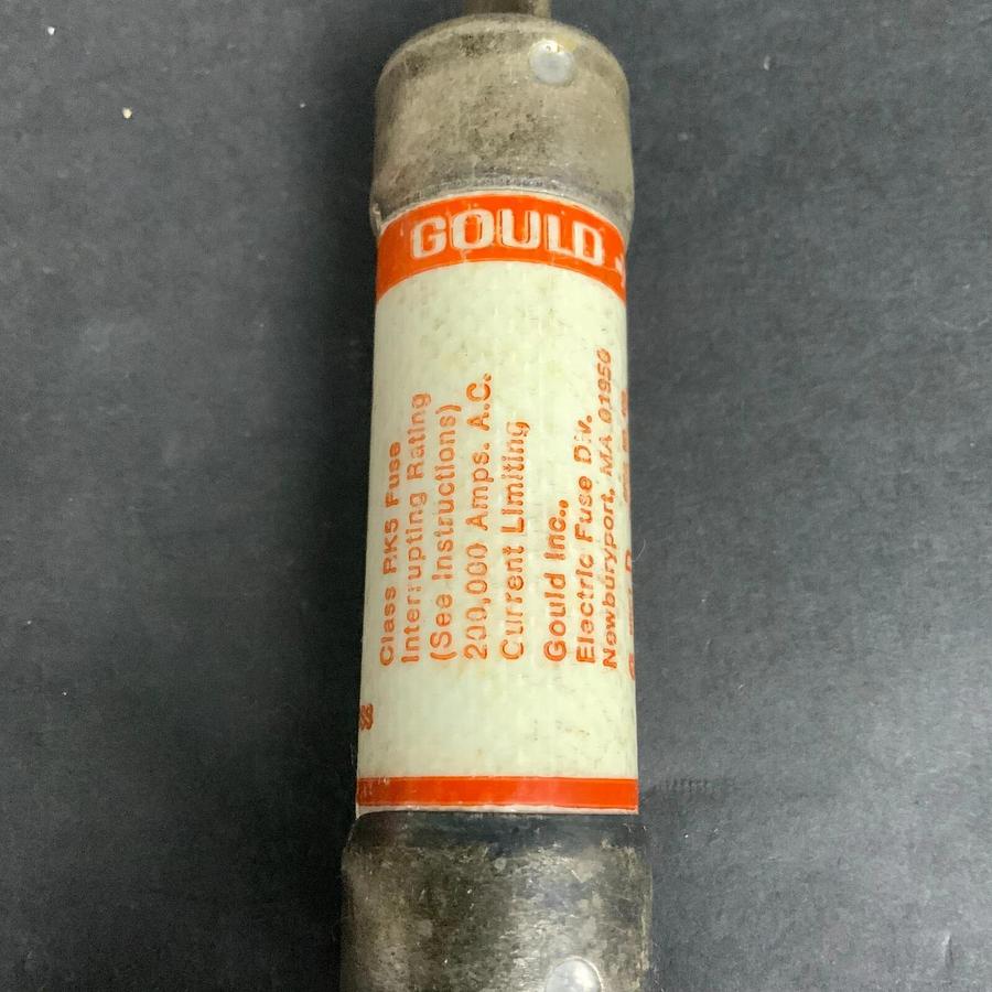Used FERRAZ SHAWMUT AMPTRAP AT-DE-70R FUSE ($25 OBO)