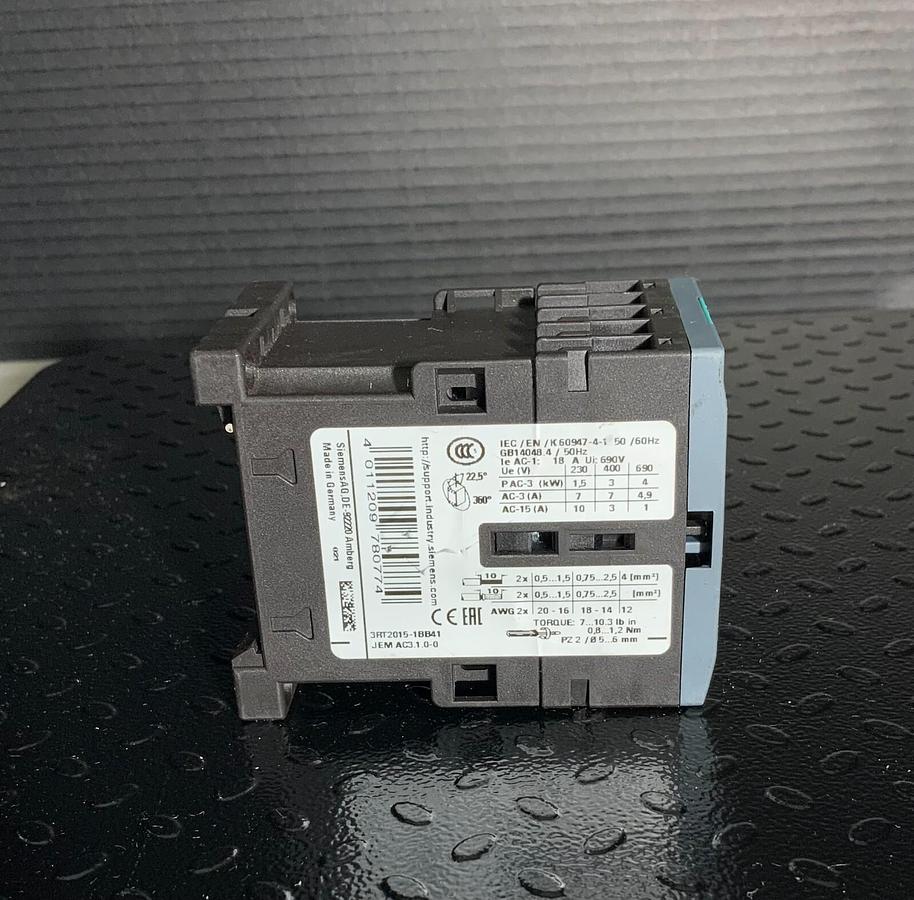 Used SIEMENS 3RT2015-1BB41 ($34.99 OBO)