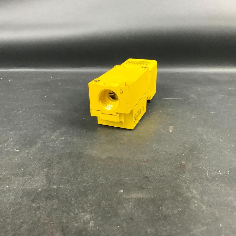 Used BANNER MAXI-BEAM RPBT POWER BLOCK + RSBF SENSOR HEAD ($50 OBO)