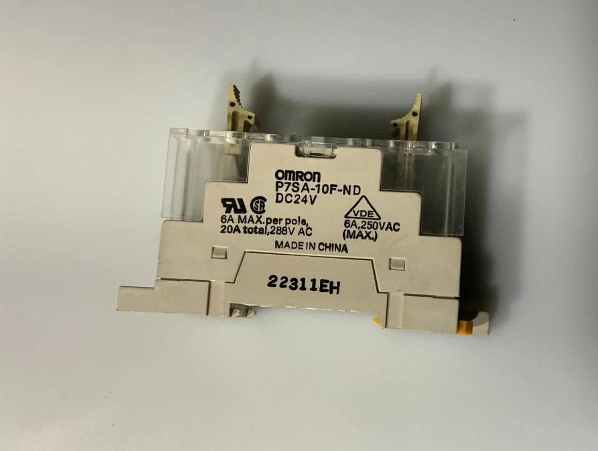 Used OMRON P7SA-10F-ND