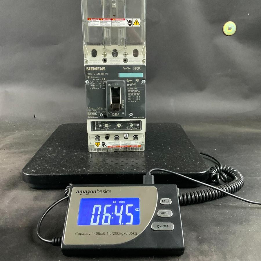 Used SIEMENS HFX3P250 CIRCUIT BREAKER ($350 OBO)