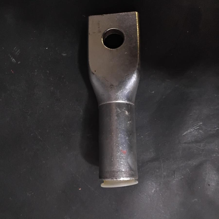 Used T&B 250MCM AL9CU COMPRESSION LUG ($15 OBO)