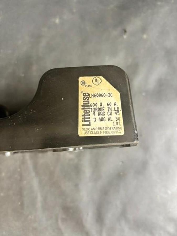 Used LITTELFUSE LH60060-3C FUSE HOLDER