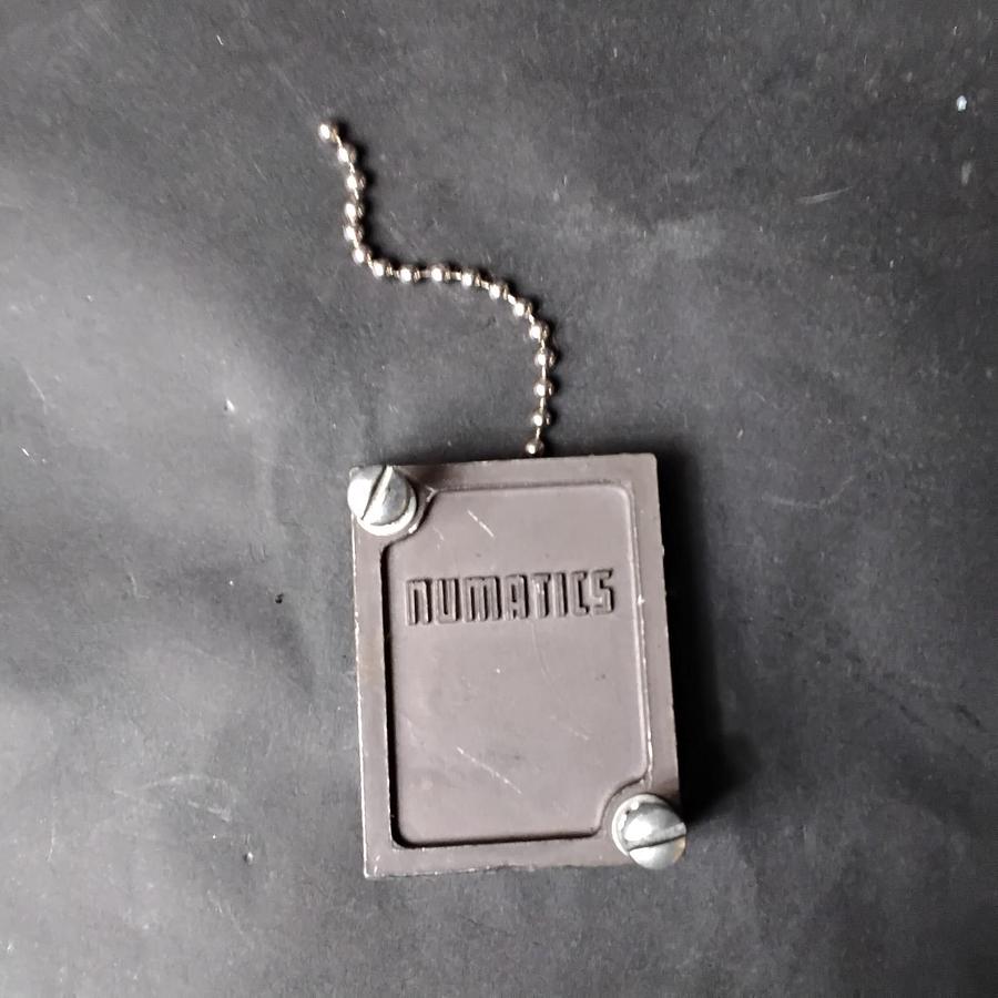 Used NUMATICS SOLENOID VALVE JUNCTION BOX COVER- DUAL COIL A/B ($17 OBO)
