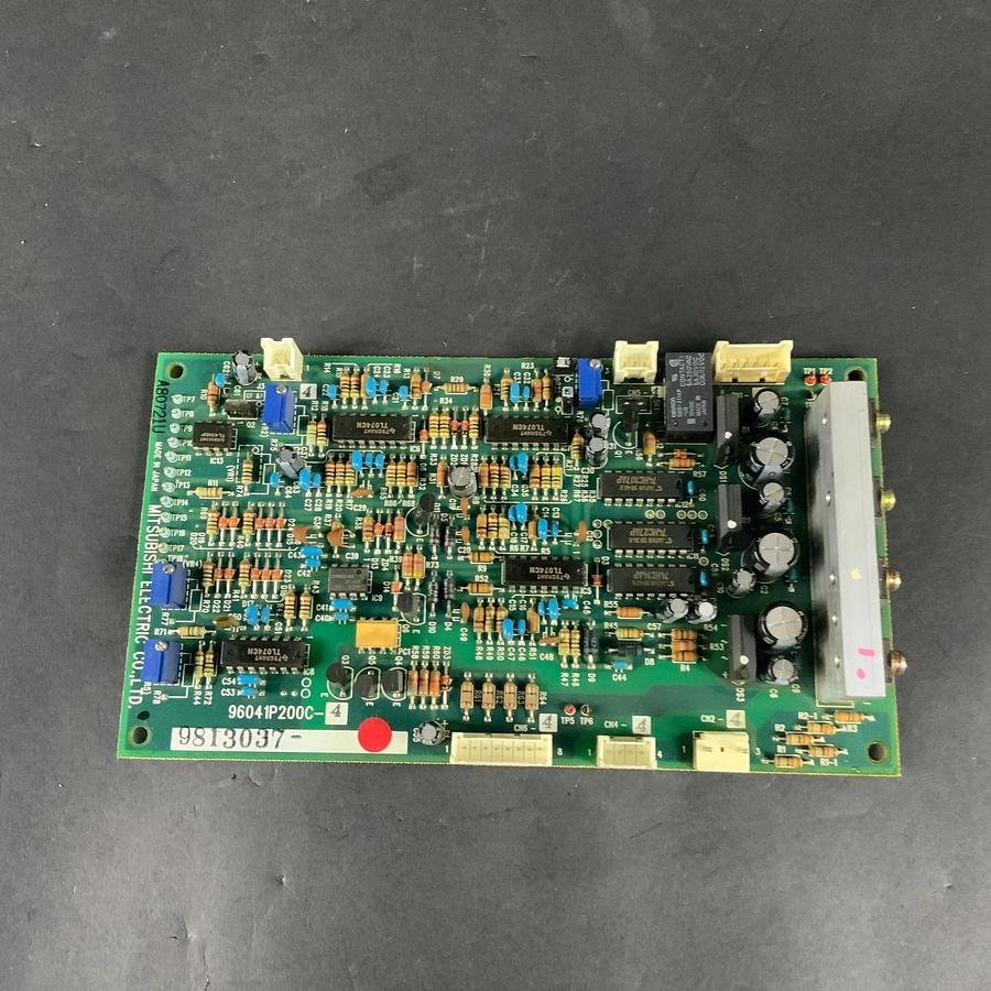 Used MITSUBISHI 96041P200C-4 CIRCUIT BOARD ($130 OBO)