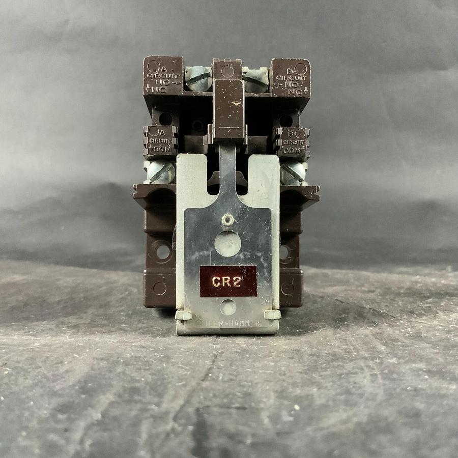 Used CUTLER HAMMER 9575H2612A RELAY ($20 OBO)