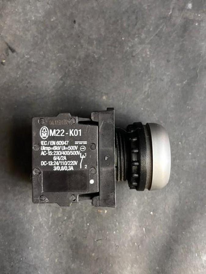 Used MOELLER M22-K01 GREEN PUSHBUTTON SWITCH ($10 OBO)