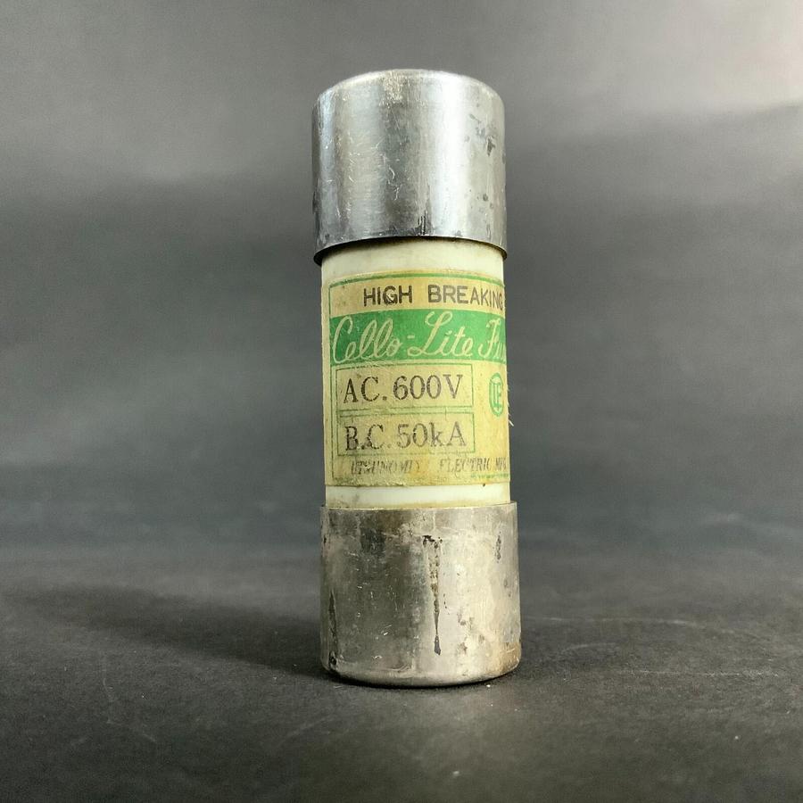 Used UTSUNOMIYA ELECTRIC CELLO-LITE JS1F FUSE - SET OF 2 ($12 OBO)