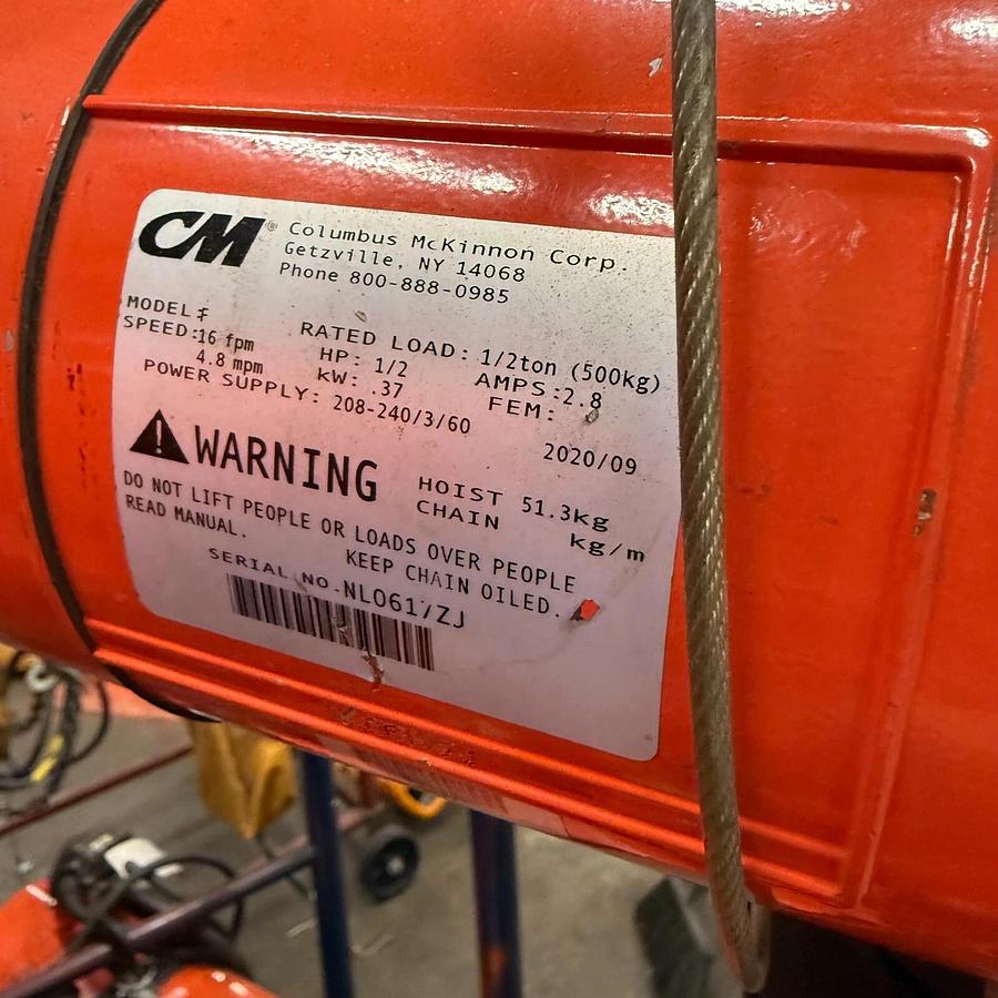 Used CM LODESTAR VS - MODEL F 1/2 TON CHAIN HOIST - REMOTE CONTROL - 230v3($3000 OBO)