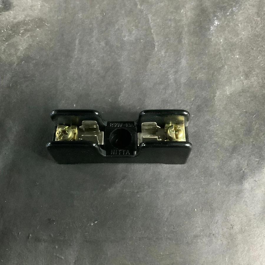 NITTA FUSE HOLDER 250V-10A ($10 OBO)