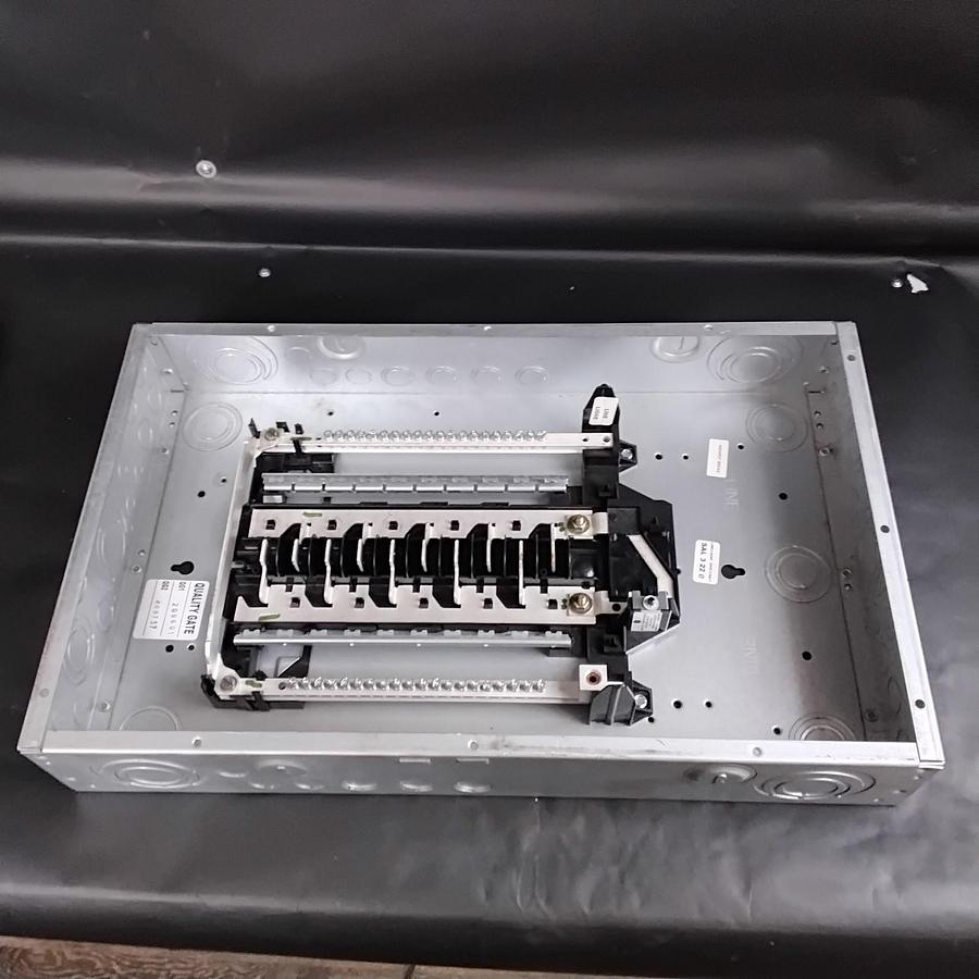 Used GENERAL ELECTRIC TM2010CCUBK1 MOD 1 CIRCUIT MAIN BREAKER LOAD CENTER ($60 OBO)