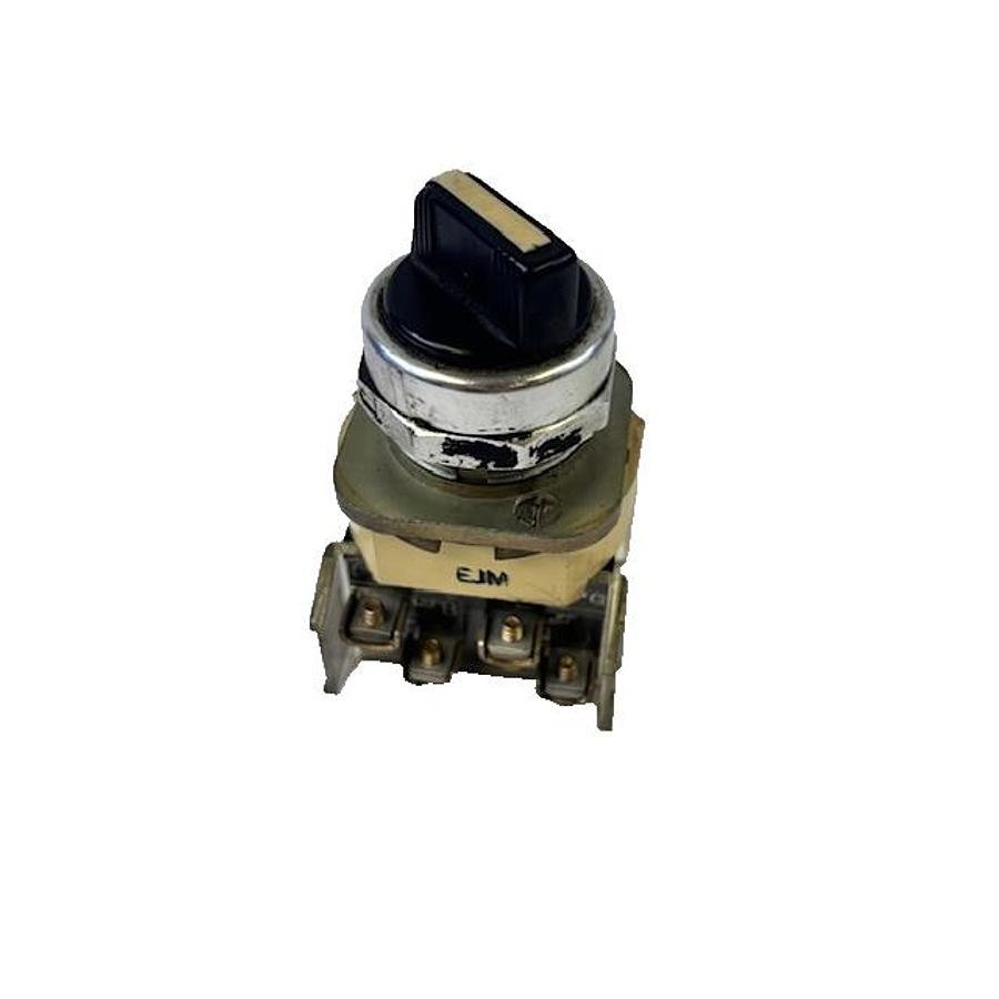 Used ALLEN BRADLEY 800T-H2KE8 SER N SELECTOR SWITCH
