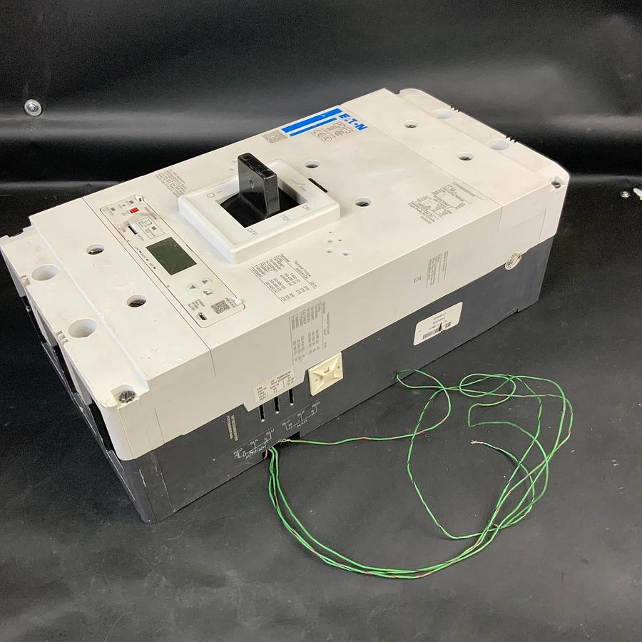 Used EATON PDF53M0800P4MN CIRCUIT BREAKER ($4000 OBO)