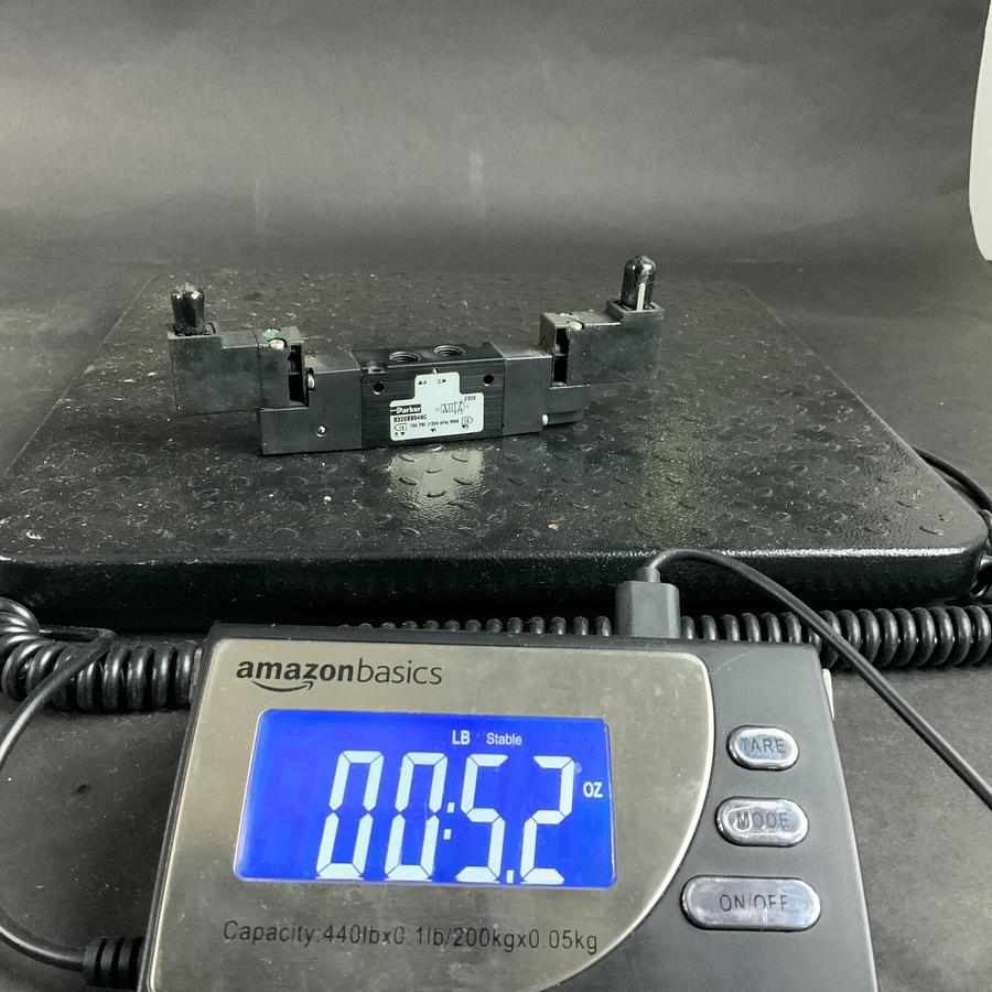 Used PARKER B320BB549C SOLENOID VALVE ($90 OBO)