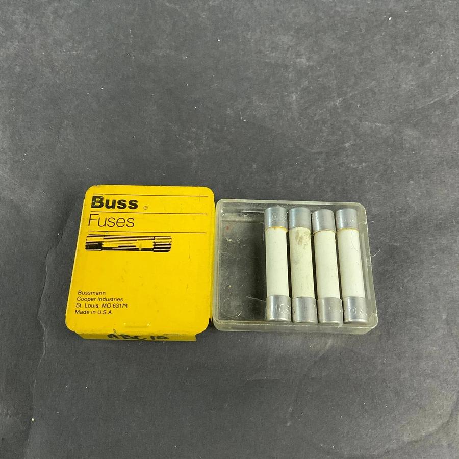 BUSSMANN ABC-10 FUSE - SET OF 4 ($5 OBO)