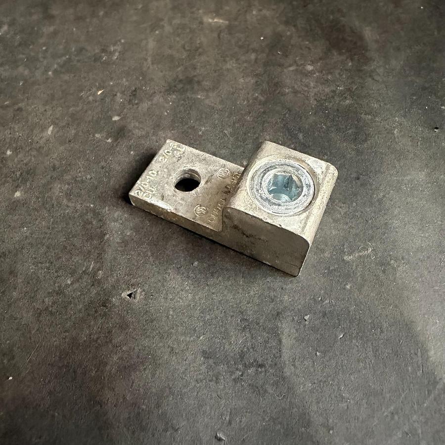 Used SQUARE D 2/0-10 MECHANICAL LUG