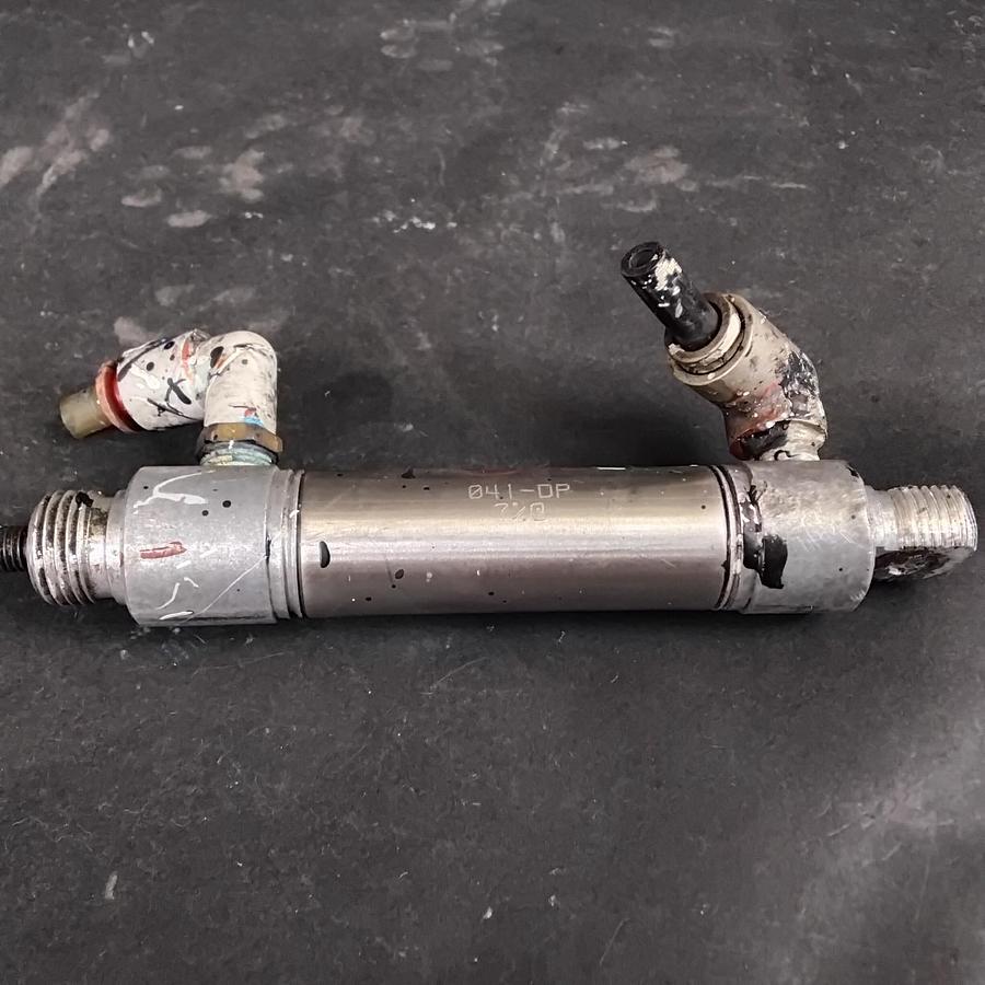 Used BIMBA 041-DP PNEUMATIC CYLINDER ($24 OBO)