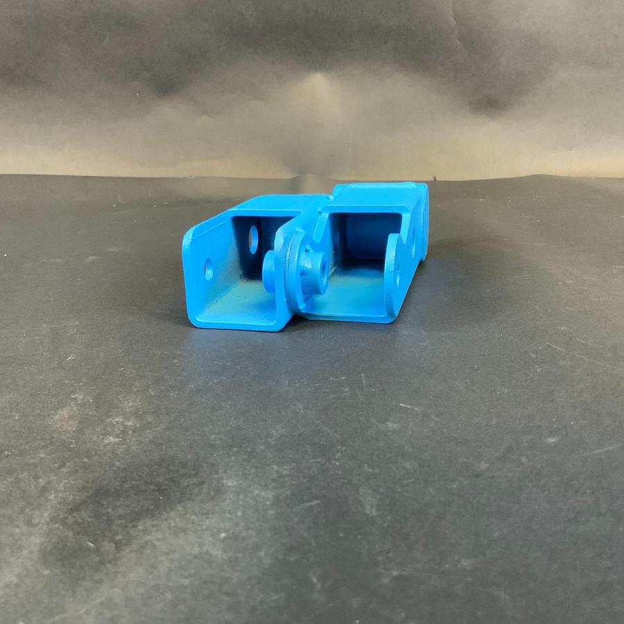 Used YL 21 DB SPRING HOUSING FOR URB-E -BIKE TRAILER ($20 OBO)