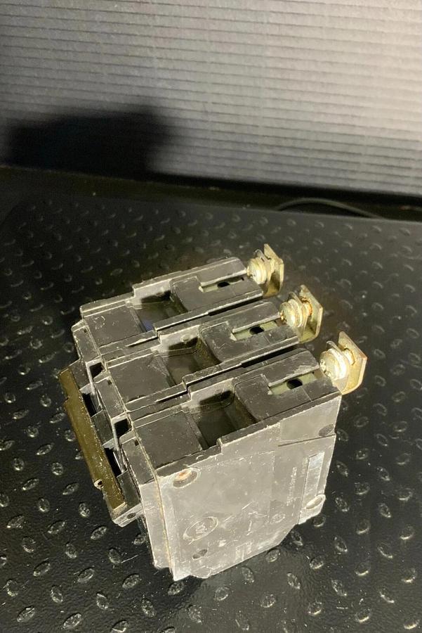 GENERAL ELECTRIC THQB330 ($34.99 OBO)